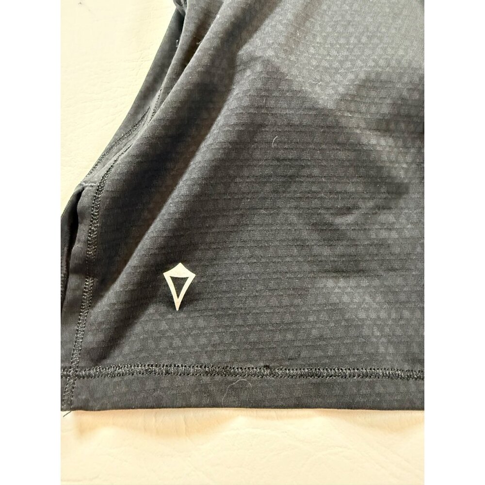 Lululemon Ivivva Black Striped Racerback Active Tank Keyhole back (bin FF120) - Picture 5 of 6